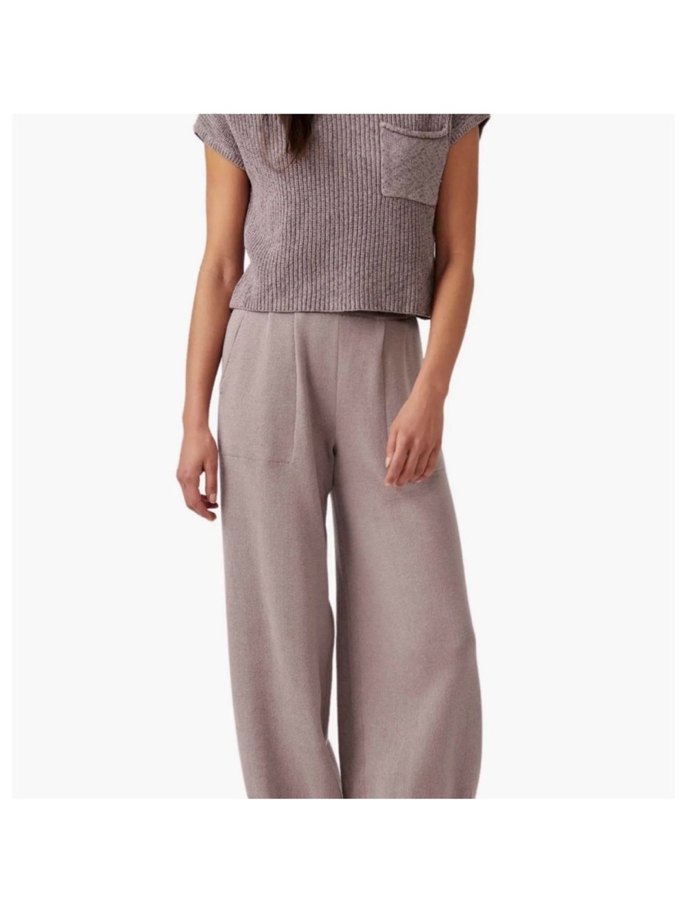 Free People Free-est Freya Short
Sleeve Sweater TOP ONLY